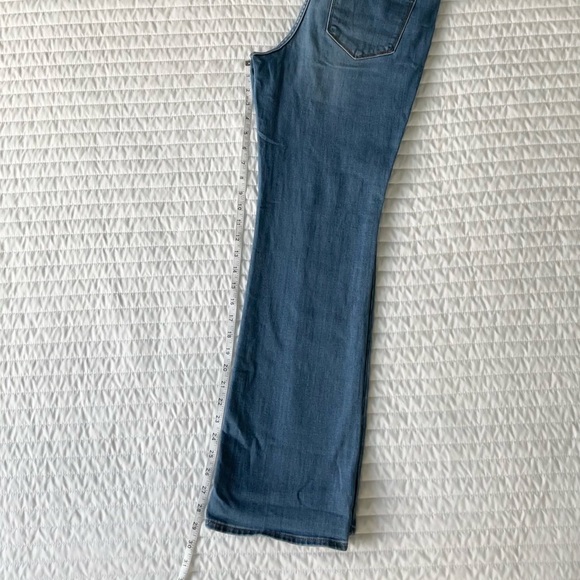 👖HP👖 Old Navy Mid Rise Boot Cut Jeans 8P - Picture 5 of 6